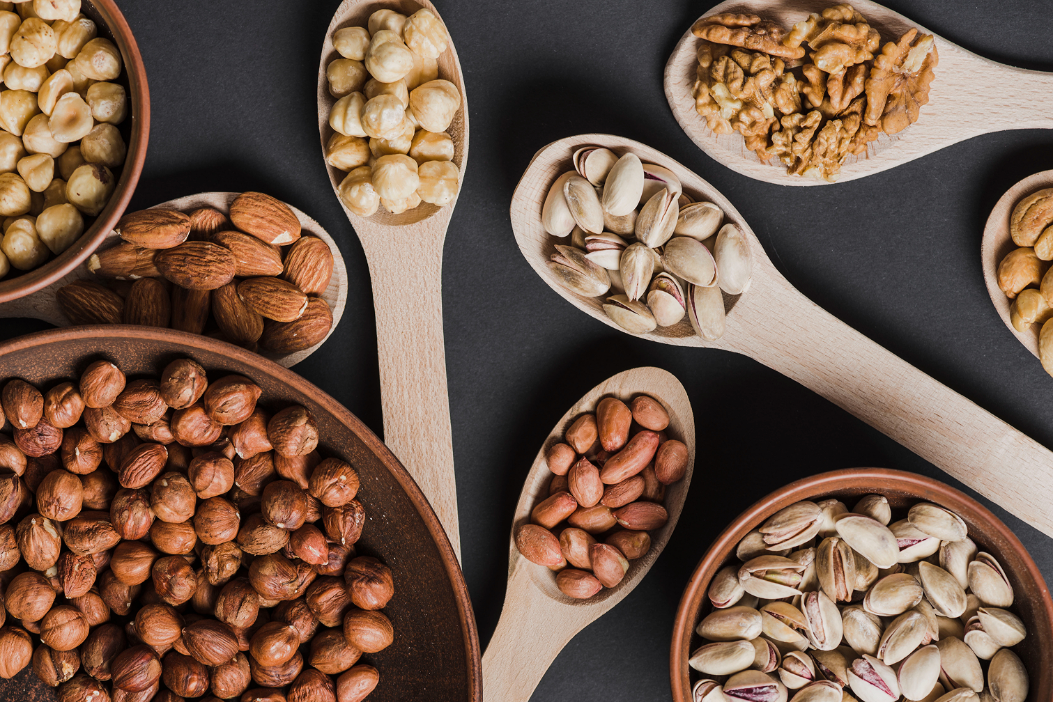 پسته اکبری - جعبه مقوایی